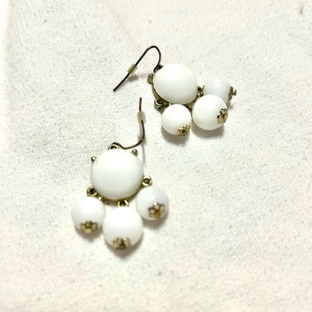 Elegant White & Gold Dangle Bubble Earrings - Picture 4 of 4